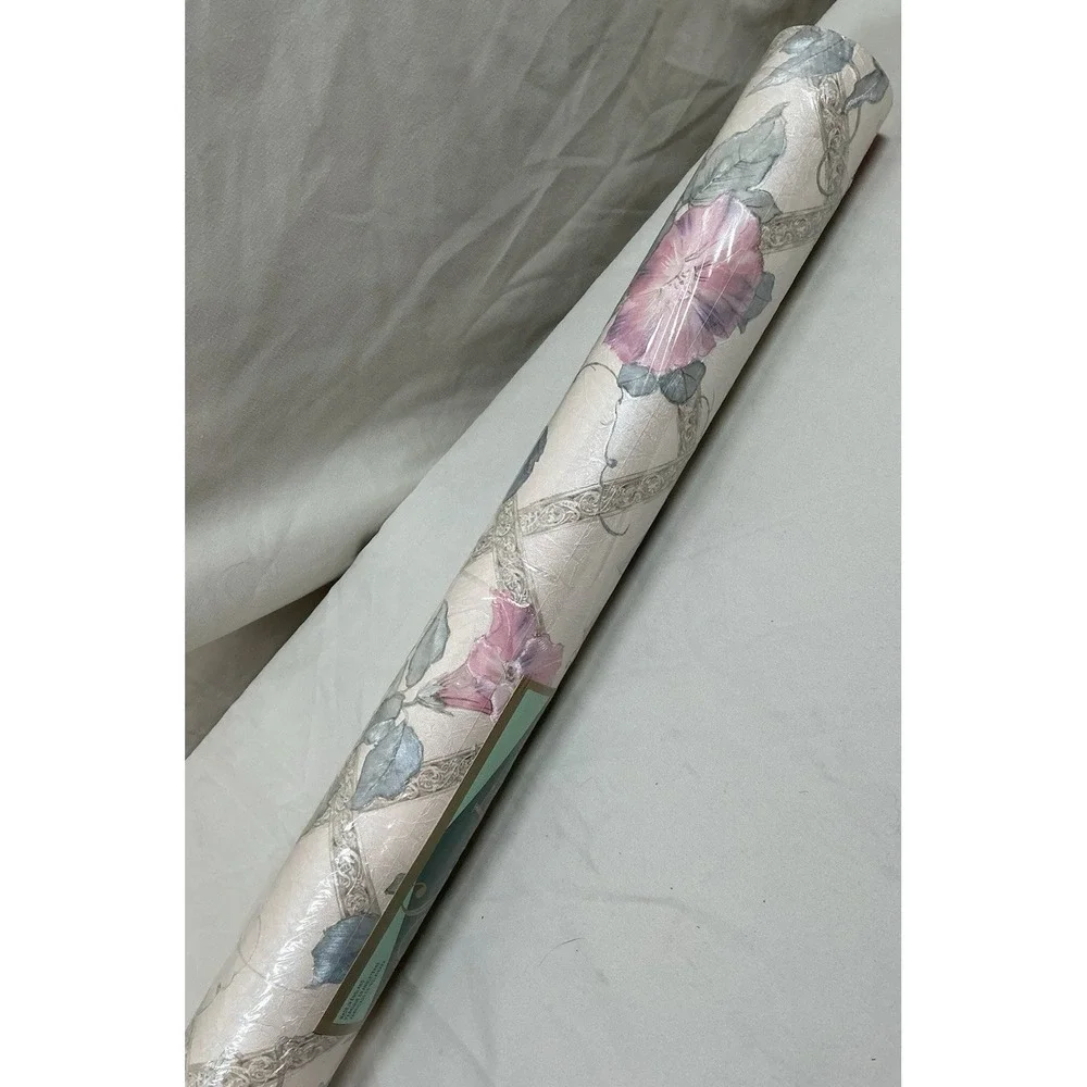 SunWorthy Sapphire Wallpaper #22640 Floral Vinyl 56 SqFt NOS Borden VTG England